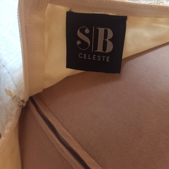 White long glittering dress - Picture 11 of 11